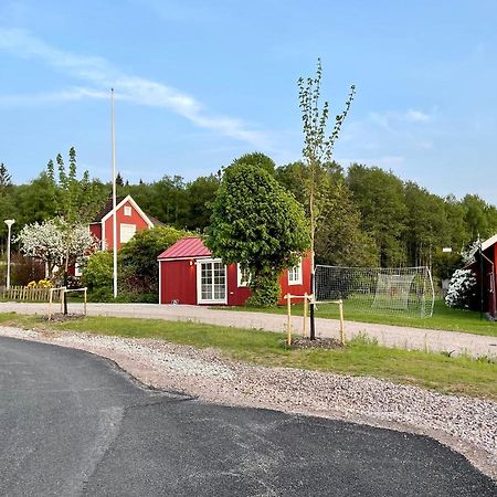Lyckan - Minihus I Lantlig Miljoe Ulricehamn Esterno foto